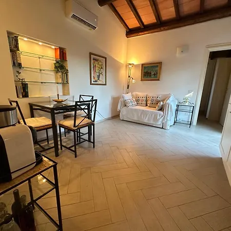 Etrusco & Casetta Olivera Apartment